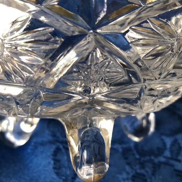 Vintage Chrystal Footed Candy Dish 4.5” diameter - Picture 5 of 8